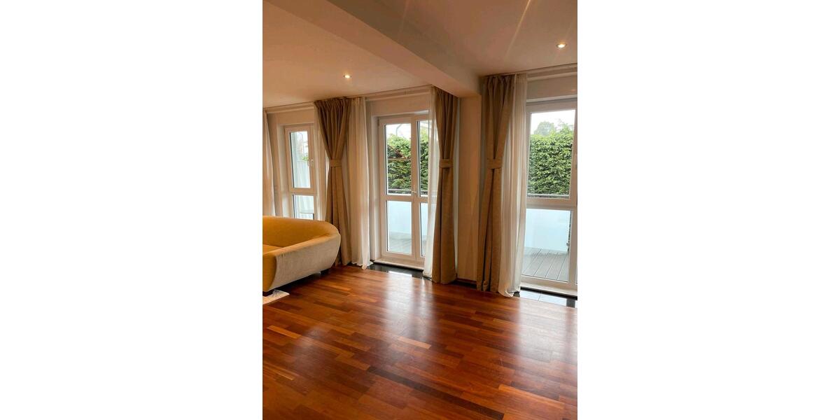 Etagenwohnung Solingen Wald - 4 Zimmer, 105 m&sup2;, 410.000&euro; | Angebot:25765744