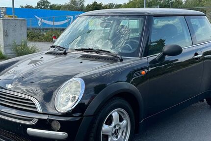 Mini ONE 169.800 km 2.450 &euro; Neuss 41460