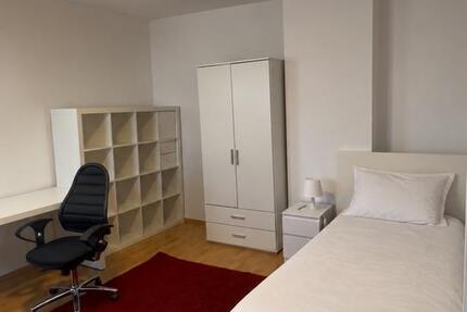 Wohnung Düsseldorf Stadtbezirk 7 - 1.5 Zimmer, 40 m&sup2;, 700&euro; | Angebot:27551823