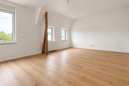 Wohnung Mönchengladbach Süd - 4 Zimmer, 130 m&sup2;, 1.300&euro; | Angebot:27480194