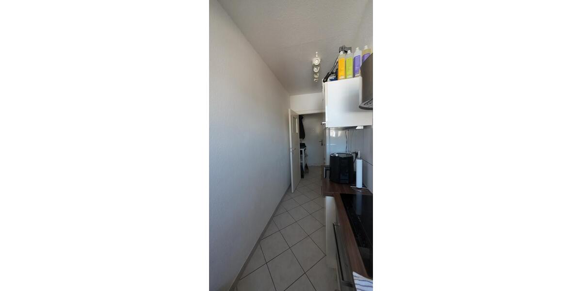 Etagenwohnung Düsseldorf Oberbilk - 2 Zimmer, 45 m&sup2;, 950&euro; | Angebot:27547068