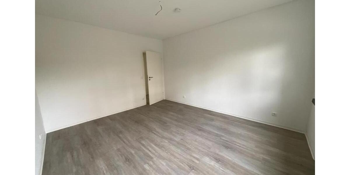 Etagenwohnung Duisburg Duisburg-Mitte - 3 Zimmer, 67 m&sup2;, 689&euro; | Angebot:26677816