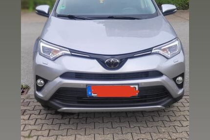 Toyota RAV 4 96.000 km 17.490 &euro; Düsseldorf 40470