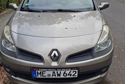 Renault Clio 199.000 km 1.950 &euro; monheim 40789