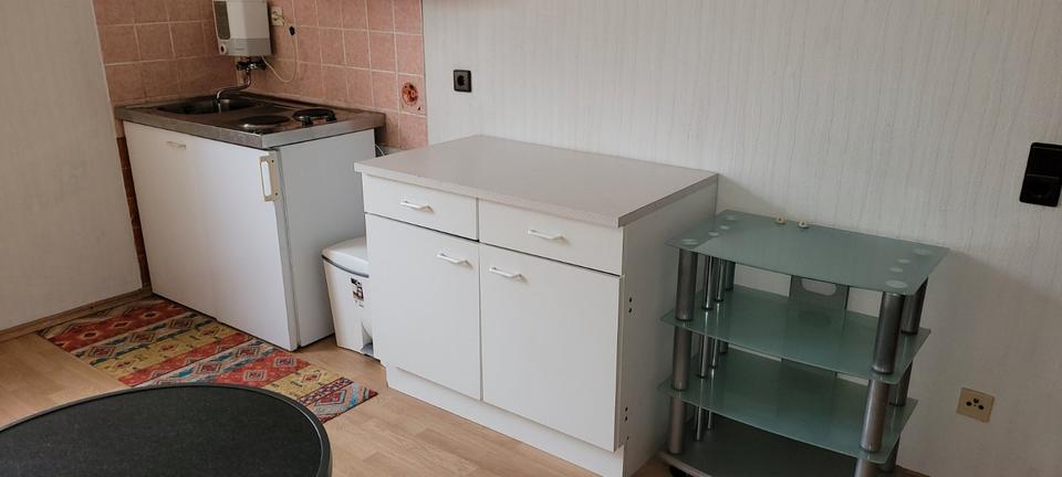 Etagenwohnung Duisburg Laar - 1 Zimmer, 20 m&sup2;, 300&euro; | Angebot:27551007