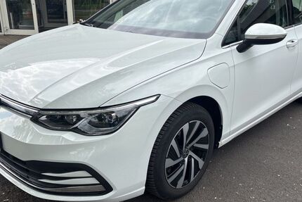 VW Golf 44.840 km 20.690 &euro; Neuss 41464