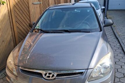 Hyundai i30 153.400 km 3.500 &euro; Mönchengladbach 41238