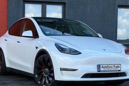 Tesla Model Y 96.919 km 34.900 &euro; Neuss 41472