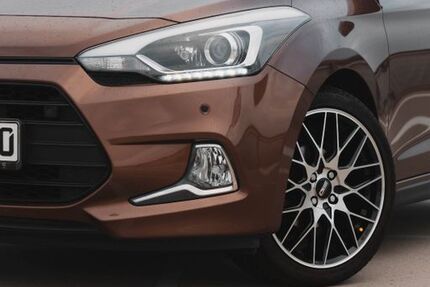 Hyundai i20 97.115 km 7.690 &euro; Neuss 41462