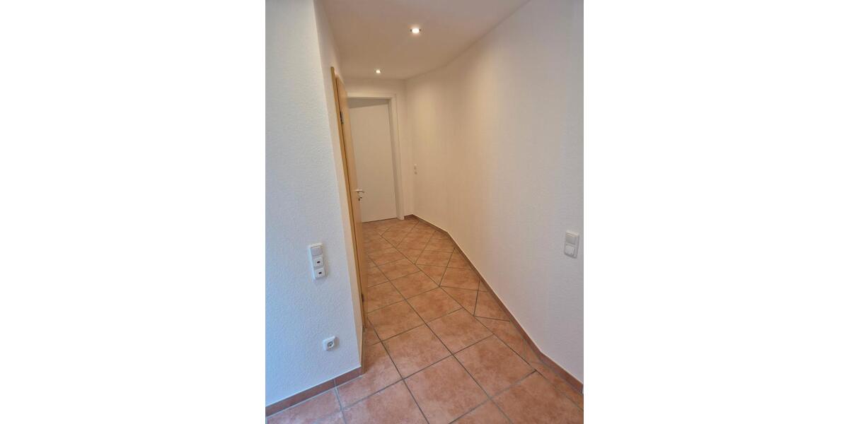 Etagenwohnung Wegberg - 4 Zimmer, 165 m&sup2;, 1.350&euro; | Angebot:27532813