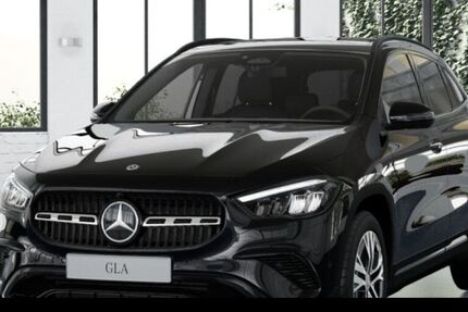 Mercedes-Benz GLA 180 9.500 km 44.490 &euro; Duisburg 47138