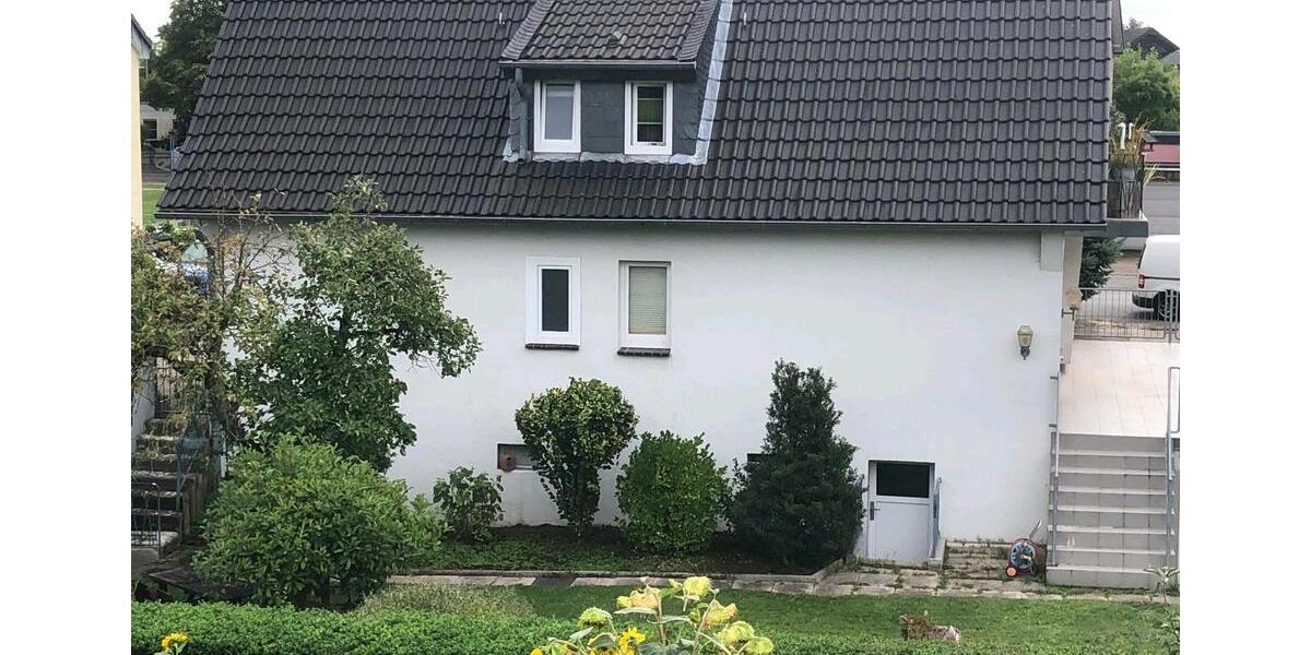 Mehrfamilienhaus, Wohnhaus Duisburg Rheinhausen - 8 Zimmer, 146 m&sup2;, 470.000&euro; | Angebot:27416404