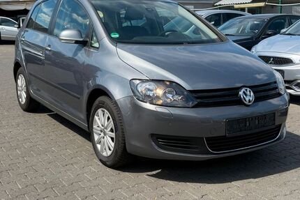VW Golf 74.000 km 9.490 &euro; Mönchengladbach 41063