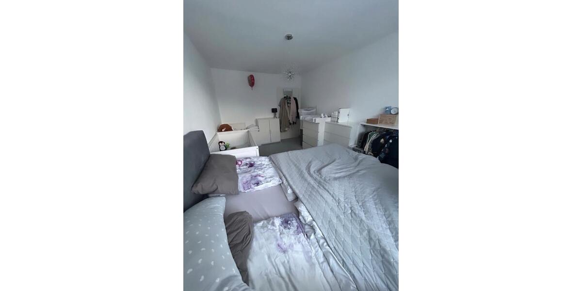 Etagenwohnung Mönchengladbach Süd - 2 Zimmer, 67 m&sup2;, 880&euro; | Angebot:27553919