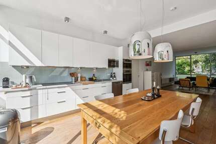 Wohnung Düsseldorf-Stadtmitte Stadtmitte - 4 Zimmer, 158 m&sup2;, 875.000&euro; | Angebot:27449381