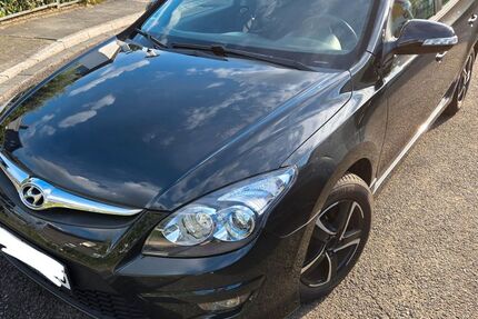 Hyundai i30 170.000 km 3.400 &euro; Leverkusen 51375
