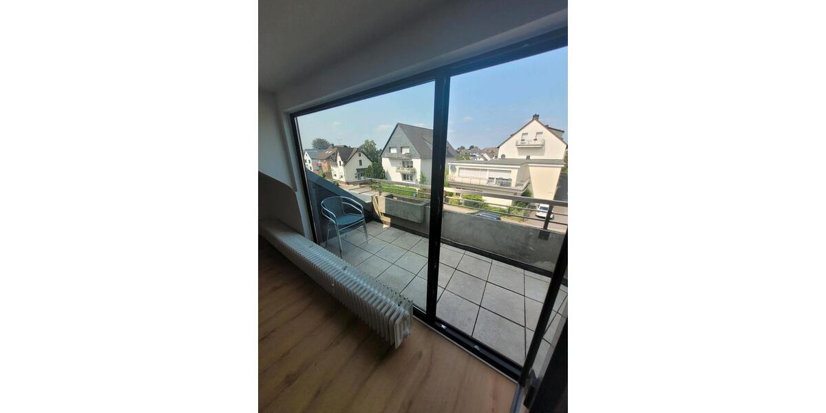 Dachgeschoßwohnung Leverkusen Bergisch Neukirchen - 1 Zimmer, 40 m&sup2;, 500&euro; | Angebot:27568457