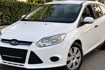 Ford Focus 142.638 km 4.000 &euro; Solingen 42655
