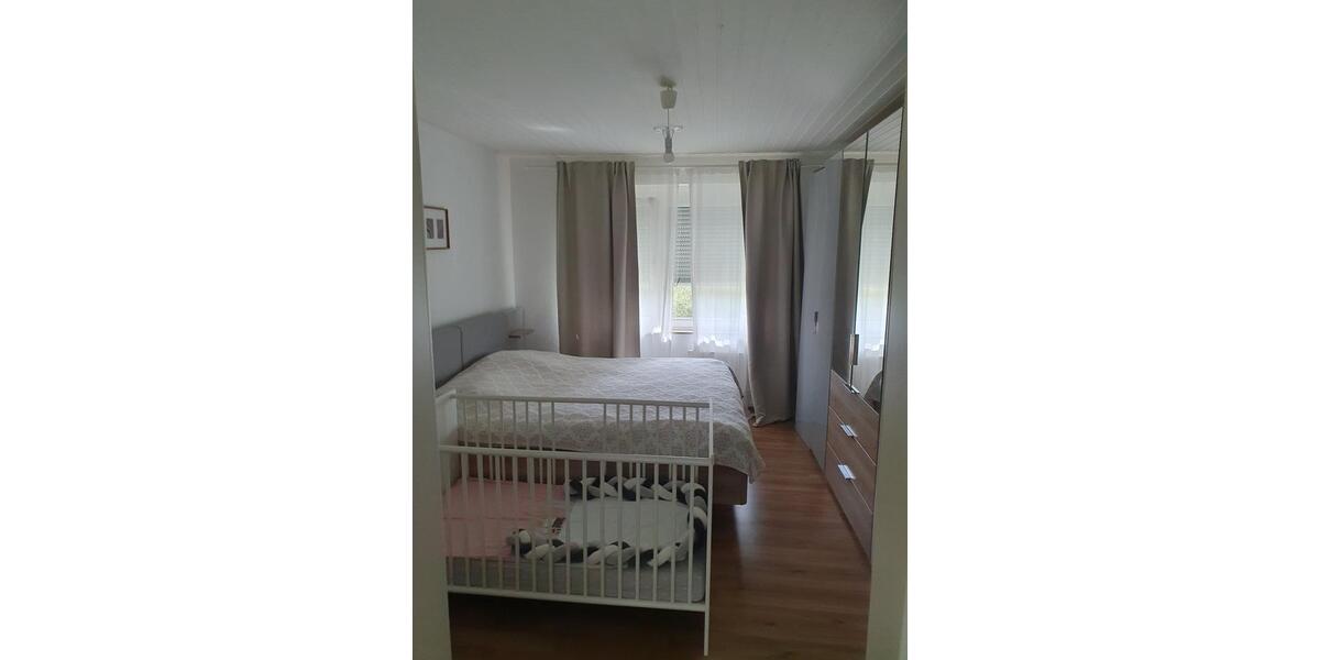 Etagenwohnung Mönchengladbach Ost - 4 Zimmer, 76 m&sup2;, 129.000&euro; | Angebot:27513356