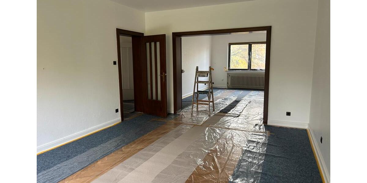 Etagenwohnung Düsseldorf Stadtbezirk 9 - 3 Zimmer, 105 m&sup2;, 1.650&euro; | Angebot:27533590