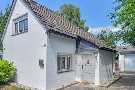 Haus Solingen - 4 Zimmer, 93 m&sup2;, 249.000&euro; | Angebot:27511850