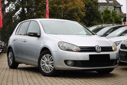 VW Golf 69.874 km 9.999 &euro; Düsseldorf 40625