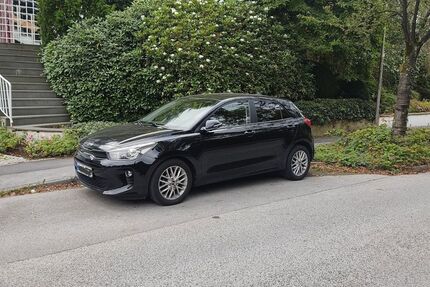 Kia Rio 96.000 km 8.999 &euro; Haan 42781