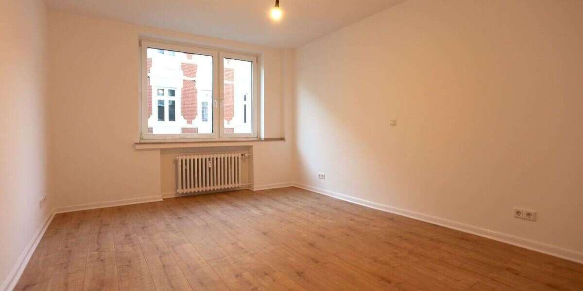Etagenwohnung Düsseldorf Eller - 2 Zimmer, 58 m&sup2;, 660&euro; | Angebot:27547726