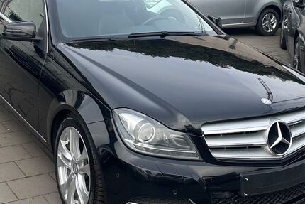 Mercedes-Benz C 180 210.000 km 7.250 &euro; Bergheim (bei Köln) 50129