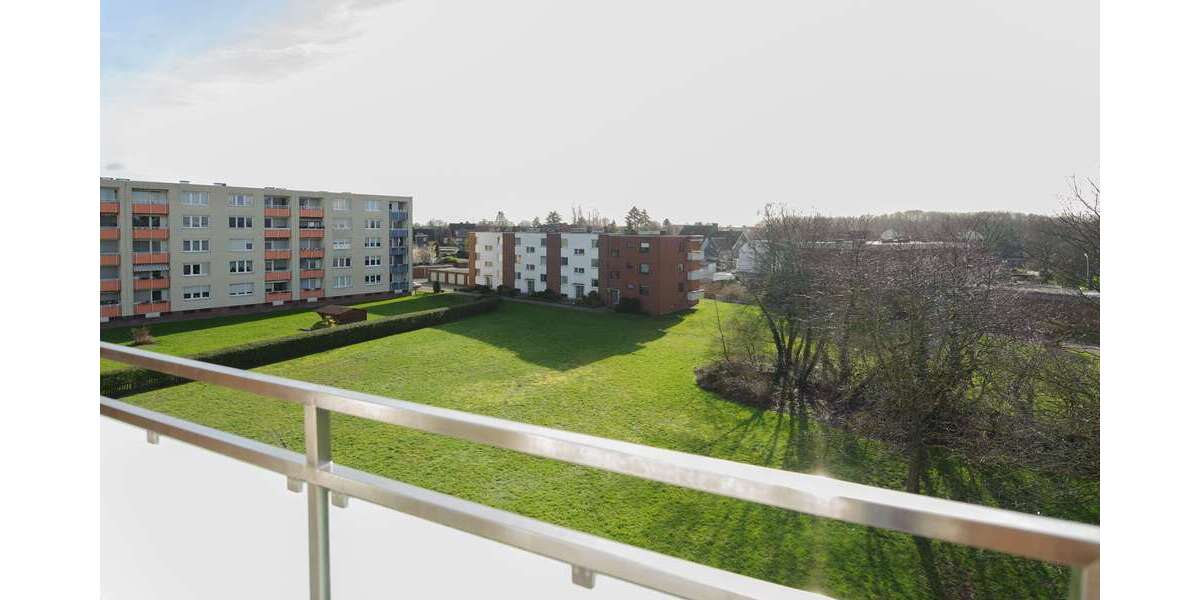Etagenwohnung Moers Hochstraß - 3.5 Zimmer, 74 m&sup2;, 710&euro; | Angebot:27515772