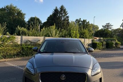 Jaguar E-Pace 84.500 km 22.000 &euro; Duisburg 47138