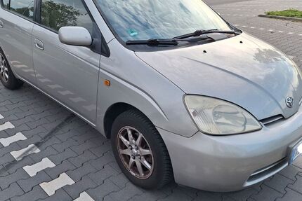 Toyota Prius 84.180 km 4.600 &euro; Moers 47447