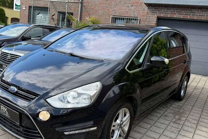 Ford S-Max 227.000 km 2.500 &euro; Solingen 42651