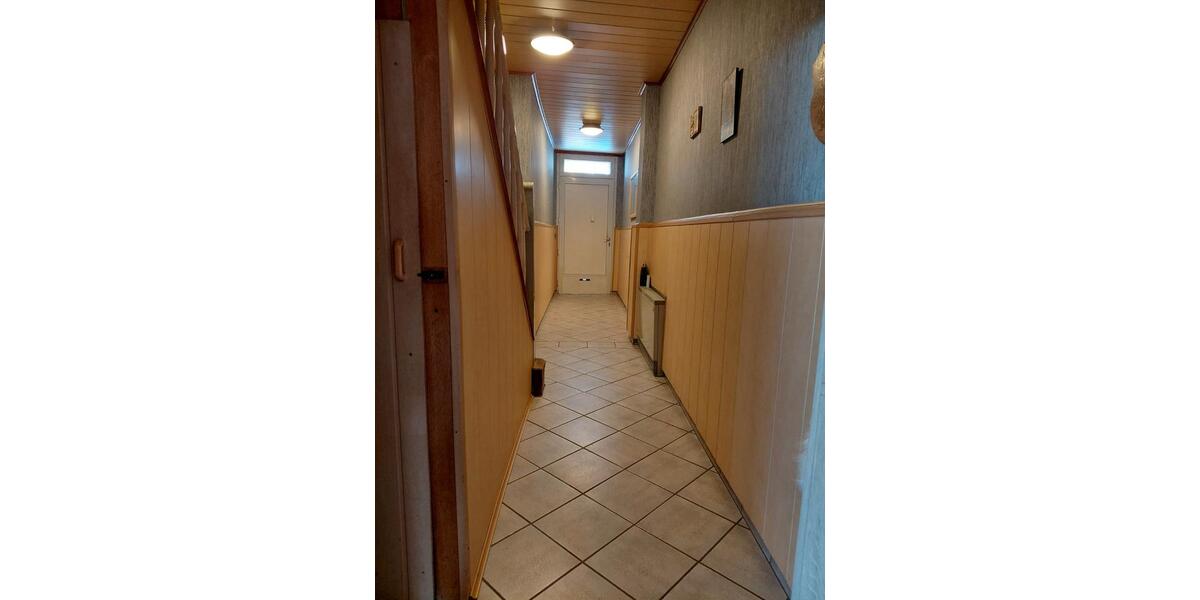 Reihenhaus Grevenbroich Neuenhausen - 5 Zimmer, 151 m&sup2;, 279.000&euro; | Angebot:27457305