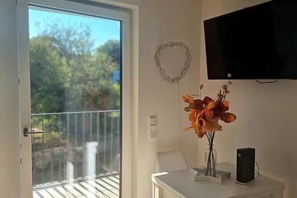 Wohnung Düsseldorf Stadtbezirk 5 - 1 Zimmer, 28 m&sup2;, 950&euro; | Angebot:27550590