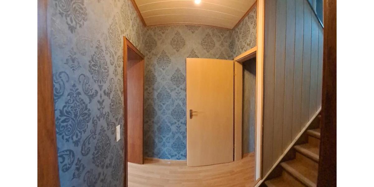 Reihenhaus Grevenbroich Neuenhausen - 5 Zimmer, 151 m&sup2;, 279.000&euro; | Angebot:27457305