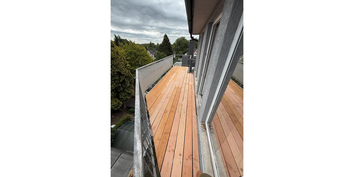 Dachgeschoßwohnung Mülheim an der Ruhr - 2 Zimmer, 50 m&sup2;, 750&euro; | Angebot:27543478