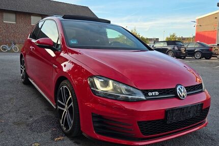 VW Golf 183.000 km 9.900 &euro; Neuss 41472