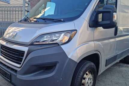 Peugeot Boxer 199.900 km 6.999 &euro; Mönchengladbach 41061