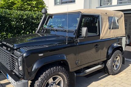 Land Rover Defender 12.800 km 89.500 &euro; Meerbusch 40667