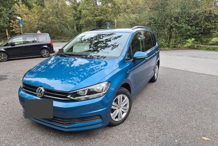 VW Touran 99.300 km 13.450 &euro; Düsseldorf 40595