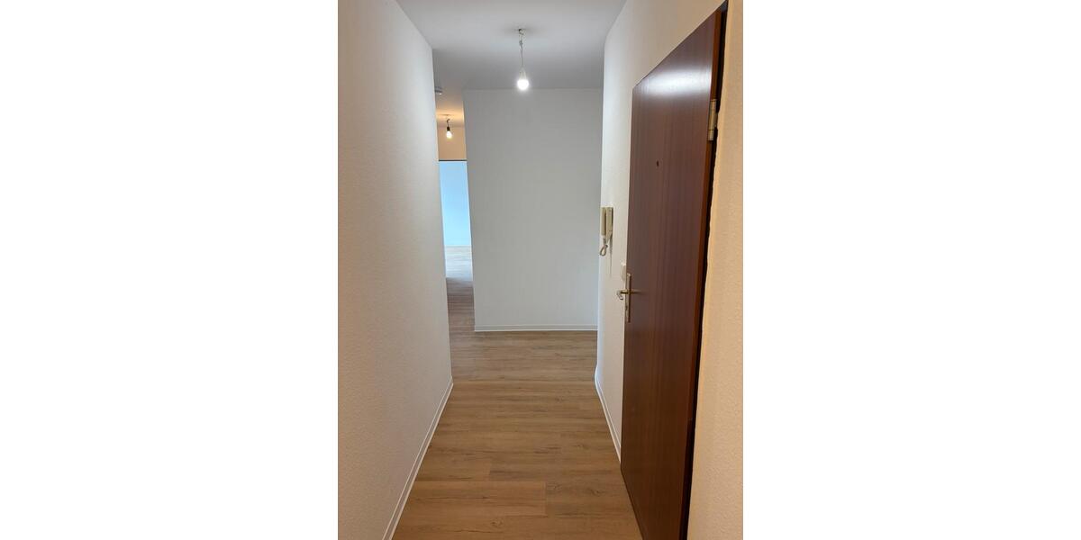 Etagenwohnung Krefeld - 2 Zimmer, 65 m&sup2;, 600&euro; | Angebot:27541042