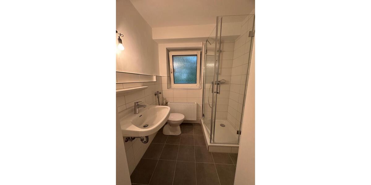 Etagenwohnung Düsseldorf Stadtbezirk 10 - 2 Zimmer, 62 m&sup2;, 682&euro; | Angebot:27547808